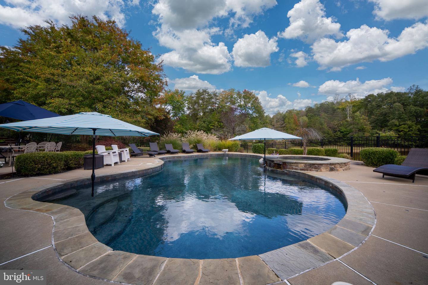 36 WINDSONG WAY, STAFFORD, Virginia 22556, 6 Bedrooms Bedrooms, ,4 BathroomsBathrooms,Residential,For sale,36 WINDSONG WAY,VAST2043504 MLS # VAST2043504