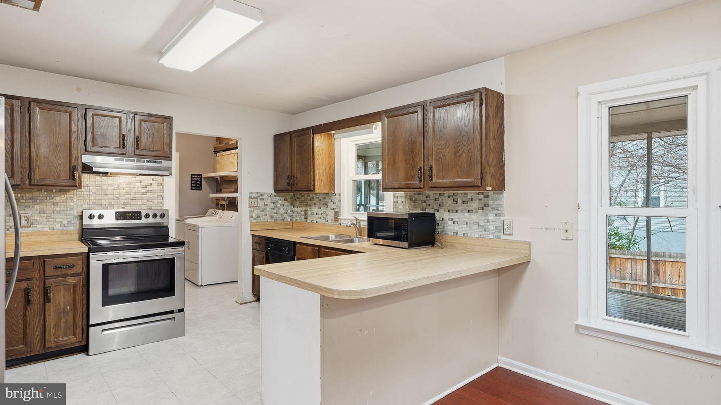 123 WHITSONS RUN, STAFFORD, Virginia 22554, 4 Bedrooms Bedrooms, ,3 BathroomsBathrooms,Residential,For sale,123 WHITSONS RUN,VAST2043886 MLS # VAST2043886