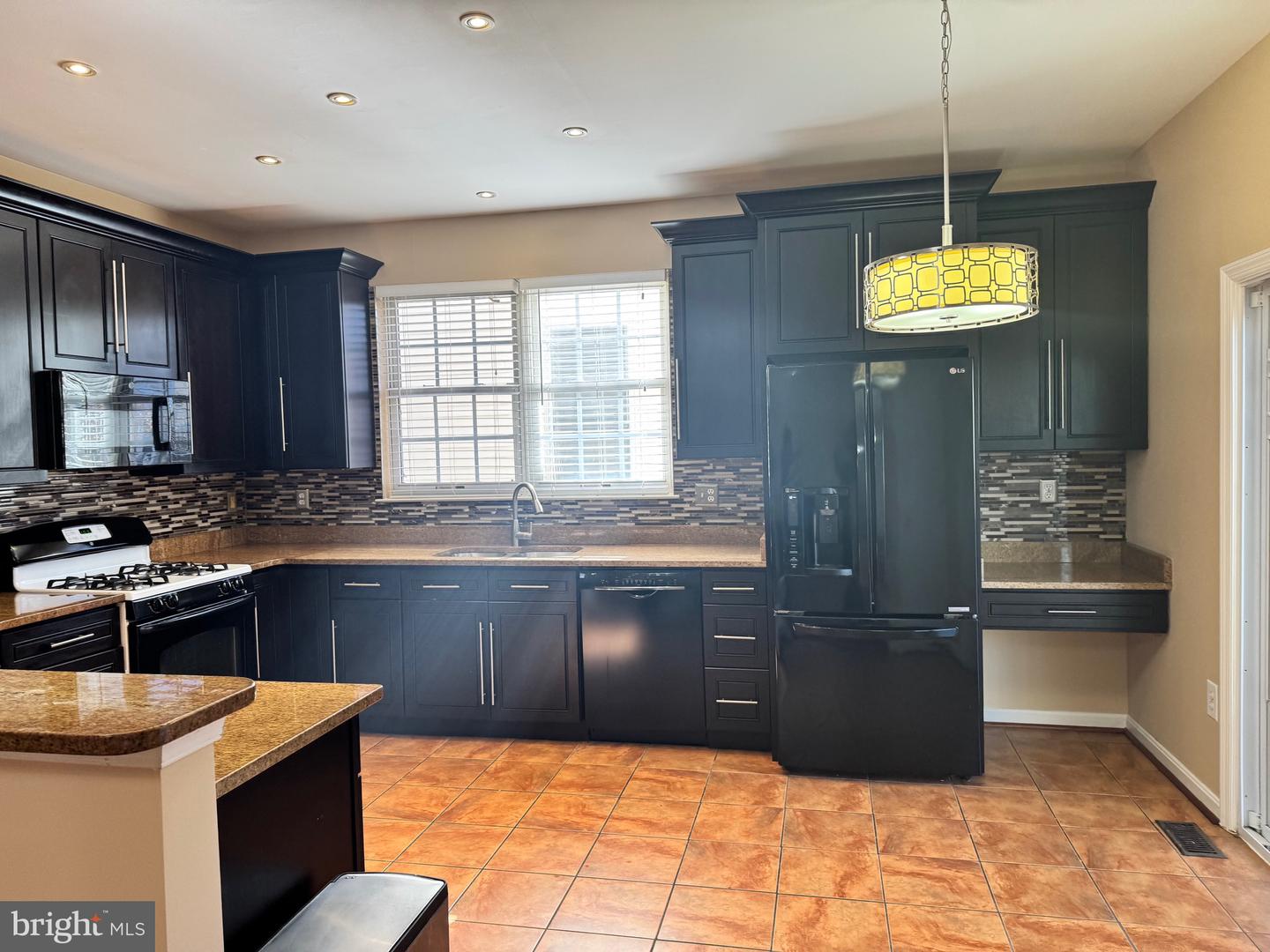 8800 FENIMORE PL, BRISTOW, Virginia 20136, 4 Bedrooms Bedrooms, ,3 BathroomsBathrooms,Residential,For sale,8800 FENIMORE PL,VAPW2107942 MLS # VAPW2107942