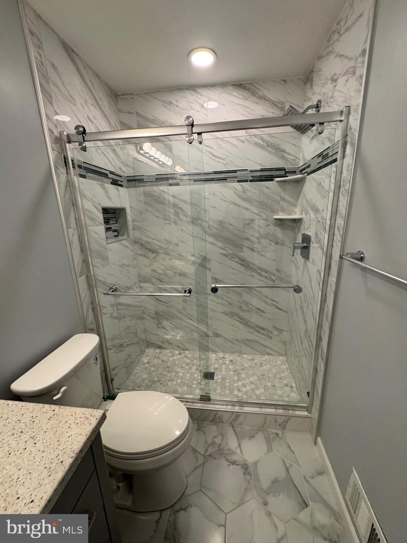 8800 FENIMORE PL, BRISTOW, Virginia 20136, 4 Bedrooms Bedrooms, ,3 BathroomsBathrooms,Residential,For sale,8800 FENIMORE PL,VAPW2107942 MLS # VAPW2107942