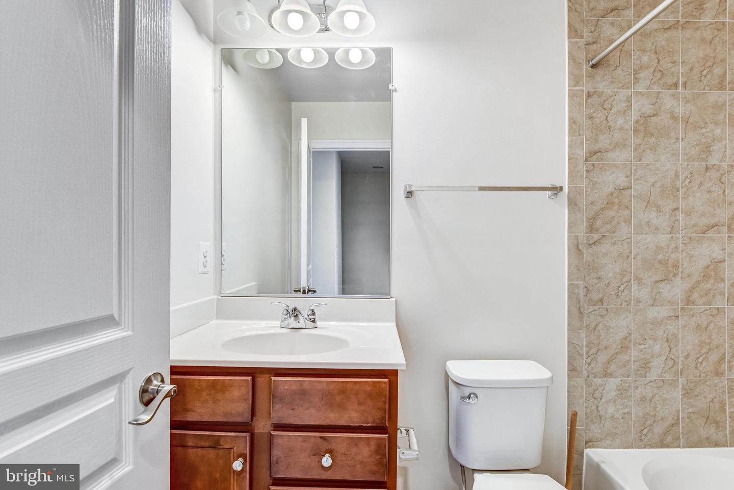 8393 SCOTLAND LOOP, MANASSAS, Virginia 20109, 3 Bedrooms Bedrooms, ,3 BathroomsBathrooms,Residential,For sale,8393 SCOTLAND LOOP,VAPW2108148 MLS # VAPW2108148