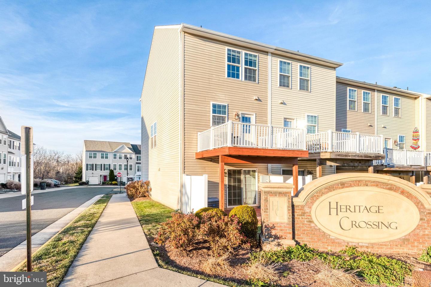 8393 SCOTLAND LOOP, MANASSAS, Virginia 20109, 3 Bedrooms Bedrooms, ,3 BathroomsBathrooms,Residential,For sale,8393 SCOTLAND LOOP,VAPW2108148 MLS # VAPW2108148