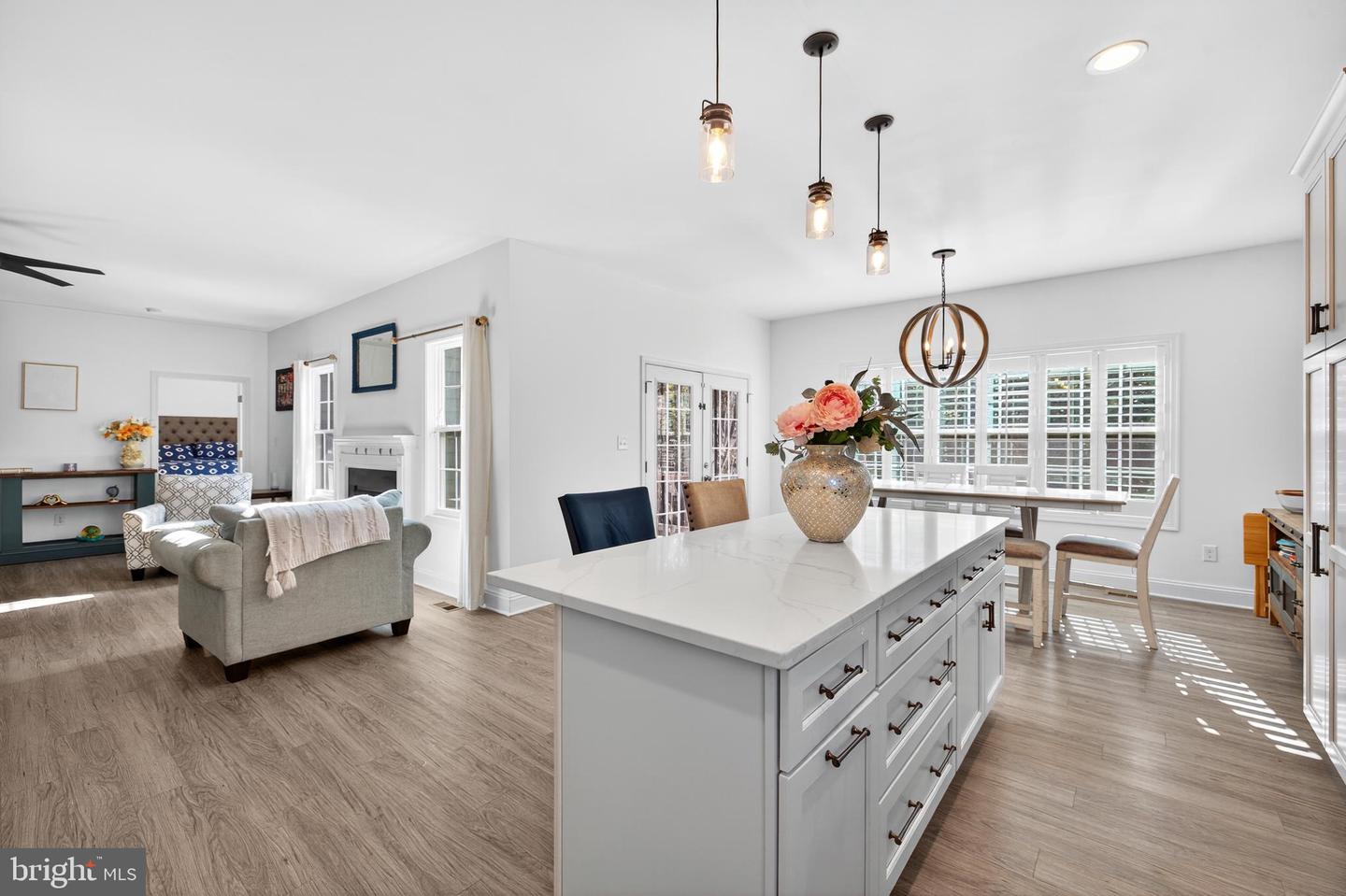 6471 SILK RD, JEFFERSONTON, Virginia 22724, 4 Bedrooms Bedrooms, 12 Rooms Rooms,3 BathroomsBathrooms,Residential,For sale,6471 SILK RD,VACU2012162 MLS # VACU2012162