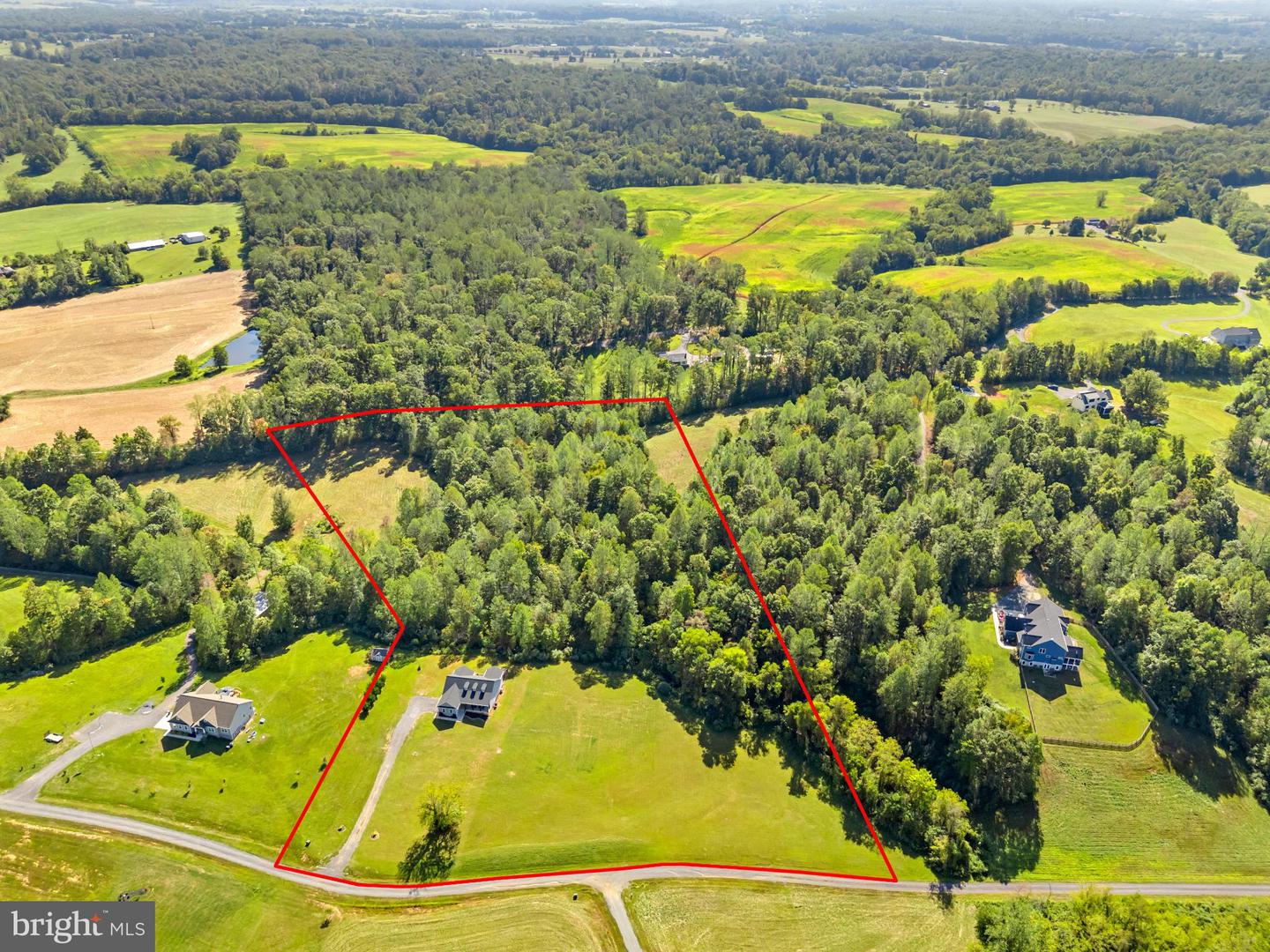 6471 SILK RD, JEFFERSONTON, Virginia 22724, 4 Bedrooms Bedrooms, 12 Rooms Rooms,3 BathroomsBathrooms,Residential,For sale,6471 SILK RD,VACU2012162 MLS # VACU2012162