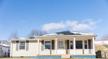 184 SW HILLSIDE DR, BUENA VISTA, Virginia 24416, 4 Bedrooms Bedrooms, ,2 BathroomsBathrooms,Residential,Section 8 Lot 9 Appointment of Substitute Instrume,184 SW HILLSIDE DR,671908 MLS # 671908