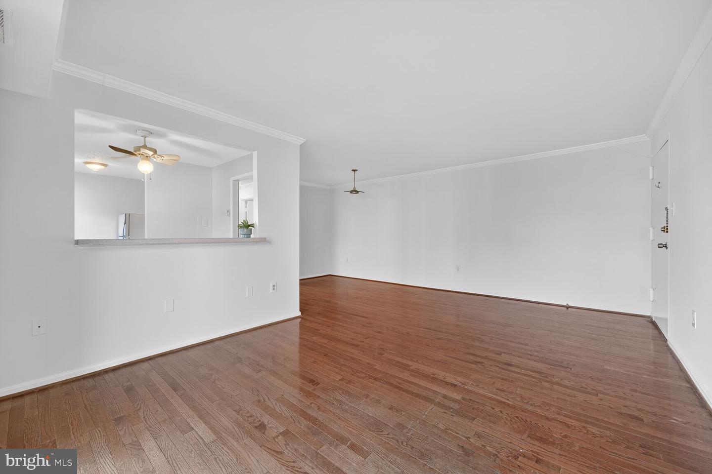 430 N ARMISTEAD ST #201, ALEXANDRIA, Virginia 22312, 1 Bedroom Bedrooms, ,1 BathroomBathrooms,Residential,For sale,430 N ARMISTEAD ST #201,VAAX2052114 MLS # VAAX2052114