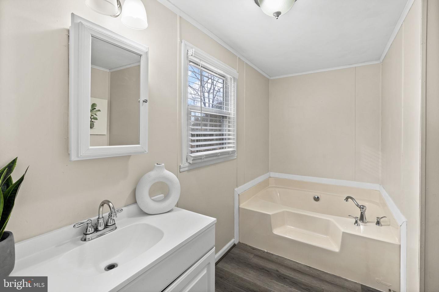 9523 BROCK RD, SPOTSYLVANIA, Virginia 22553, 3 Bedrooms Bedrooms, ,2 BathroomsBathrooms,Residential,For sale,9523 BROCK RD,VASP2037912 MLS # VASP2037912