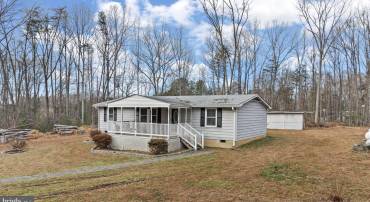 9523 BROCK RD, SPOTSYLVANIA, Virginia 22553, 3 Bedrooms Bedrooms, ,2 BathroomsBathrooms,Residential,For sale,9523 BROCK RD,VASP2037912 MLS # VASP2037912