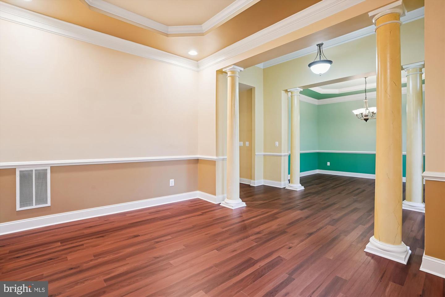 5272 ANTIOCH RIDGE DR, HAYMARKET, Virginia 20169, 3 Bedrooms Bedrooms, 16 Rooms Rooms,3 BathroomsBathrooms,Residential,For sale,5272 ANTIOCH RIDGE DR,VAPW2108576 MLS # VAPW2108576