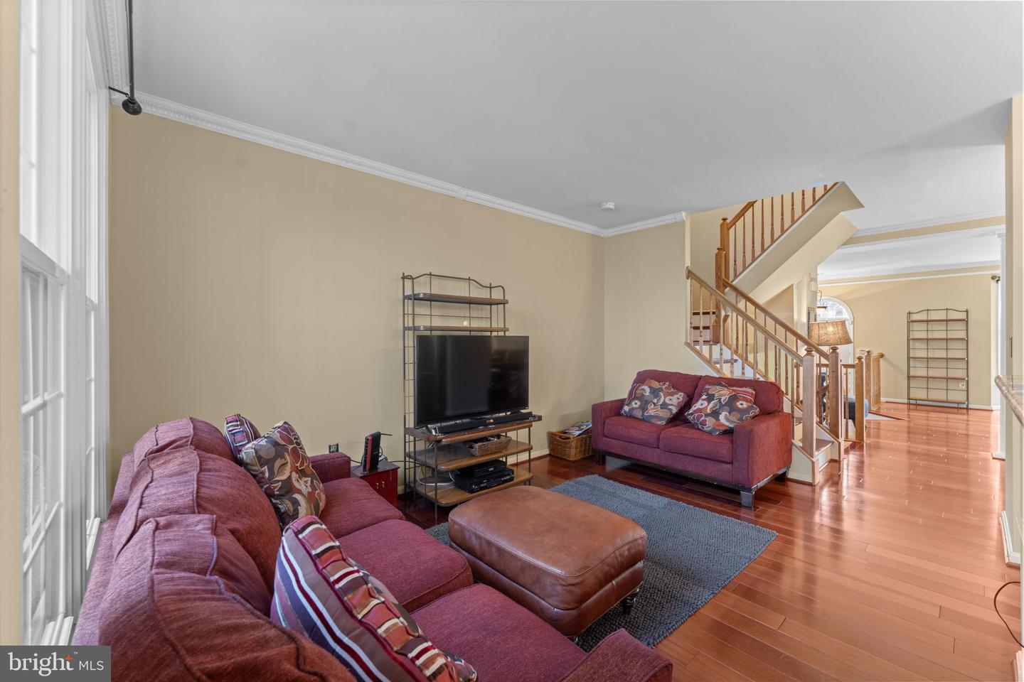 6238 WINDHAM HILL RUN, ALEXANDRIA, Virginia 22315, 4 Bedrooms Bedrooms, ,3 BathroomsBathrooms,Residential,For sale,6238 WINDHAM HILL RUN,VAFX2281408 MLS # VAFX2281408