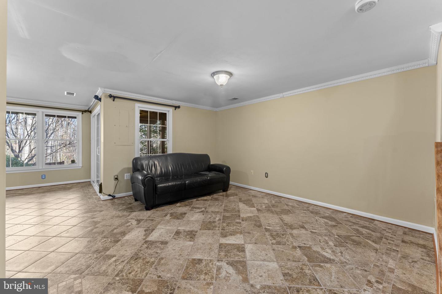 6238 WINDHAM HILL RUN, ALEXANDRIA, Virginia 22315, 4 Bedrooms Bedrooms, ,3 BathroomsBathrooms,Residential,For sale,6238 WINDHAM HILL RUN,VAFX2281408 MLS # VAFX2281408