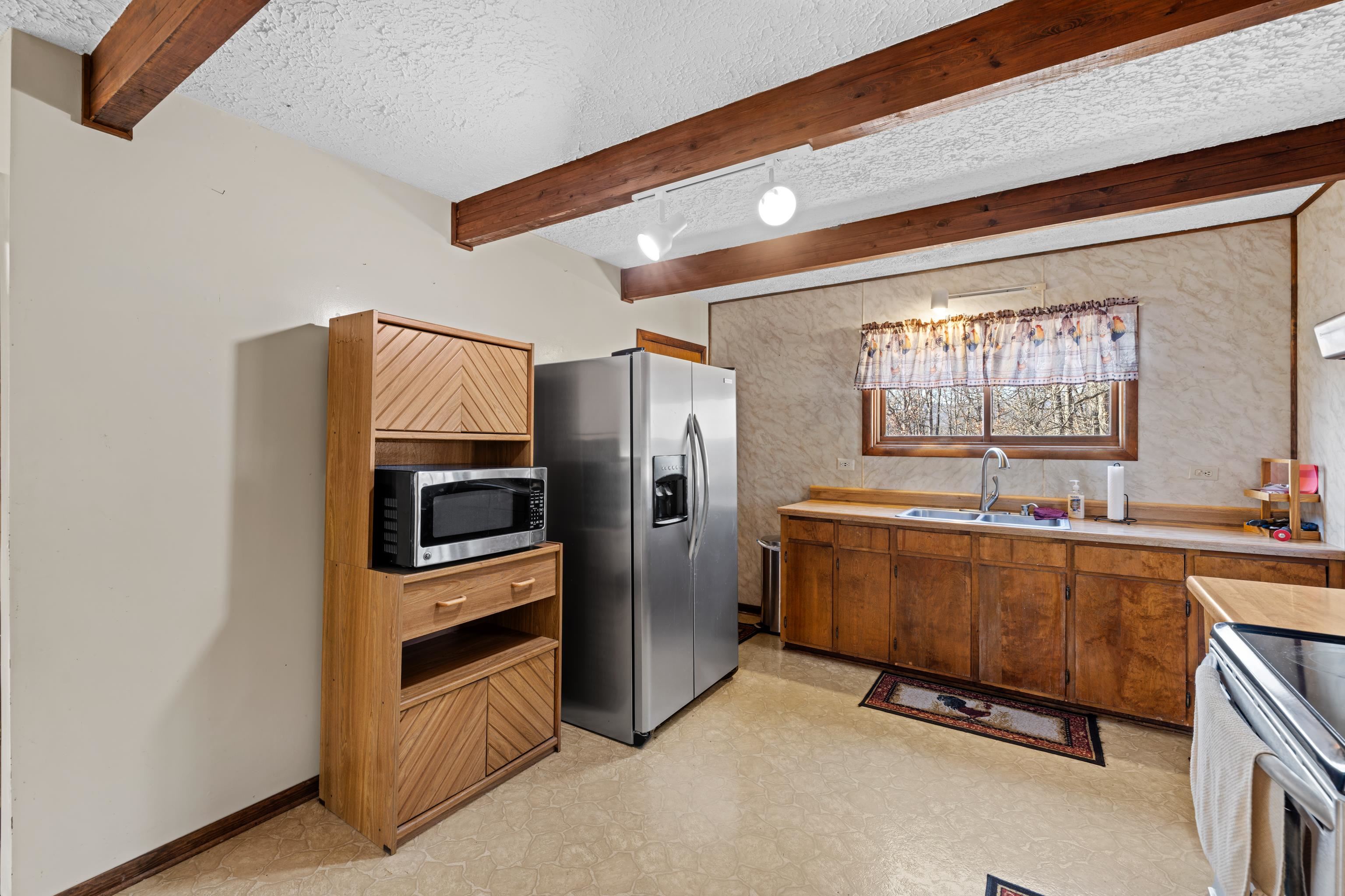 7386 APPLE RIDGE DR, TIMBERVILLE, Virginia 22853, 2 Bedrooms Bedrooms, ,1 BathroomBathrooms,Residential,7386 APPLE RIDGE DR,672547 MLS # 672547