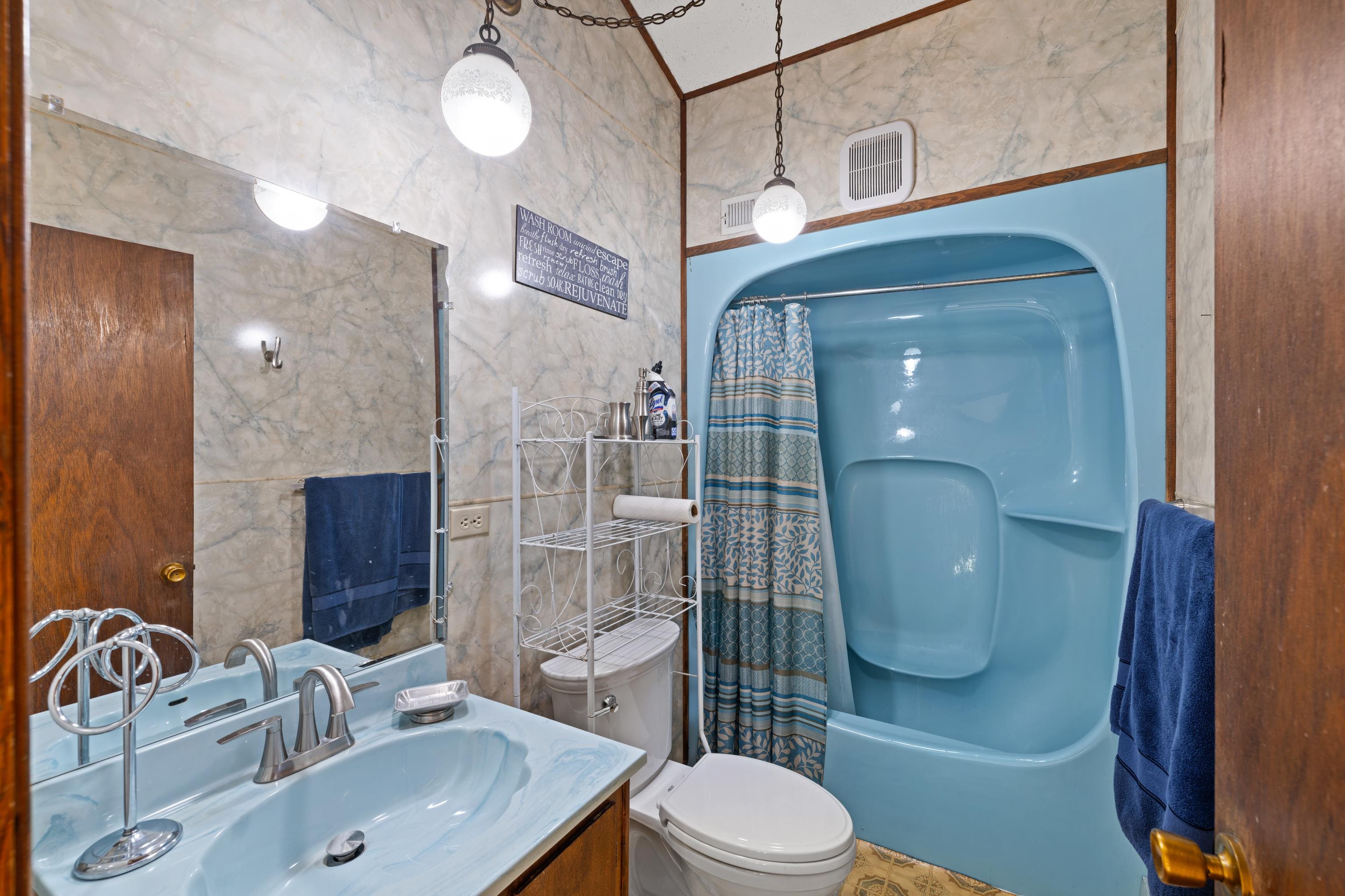 7386 APPLE RIDGE DR, TIMBERVILLE, Virginia 22853, 2 Bedrooms Bedrooms, ,1 BathroomBathrooms,Residential,7386 APPLE RIDGE DR,672547 MLS # 672547