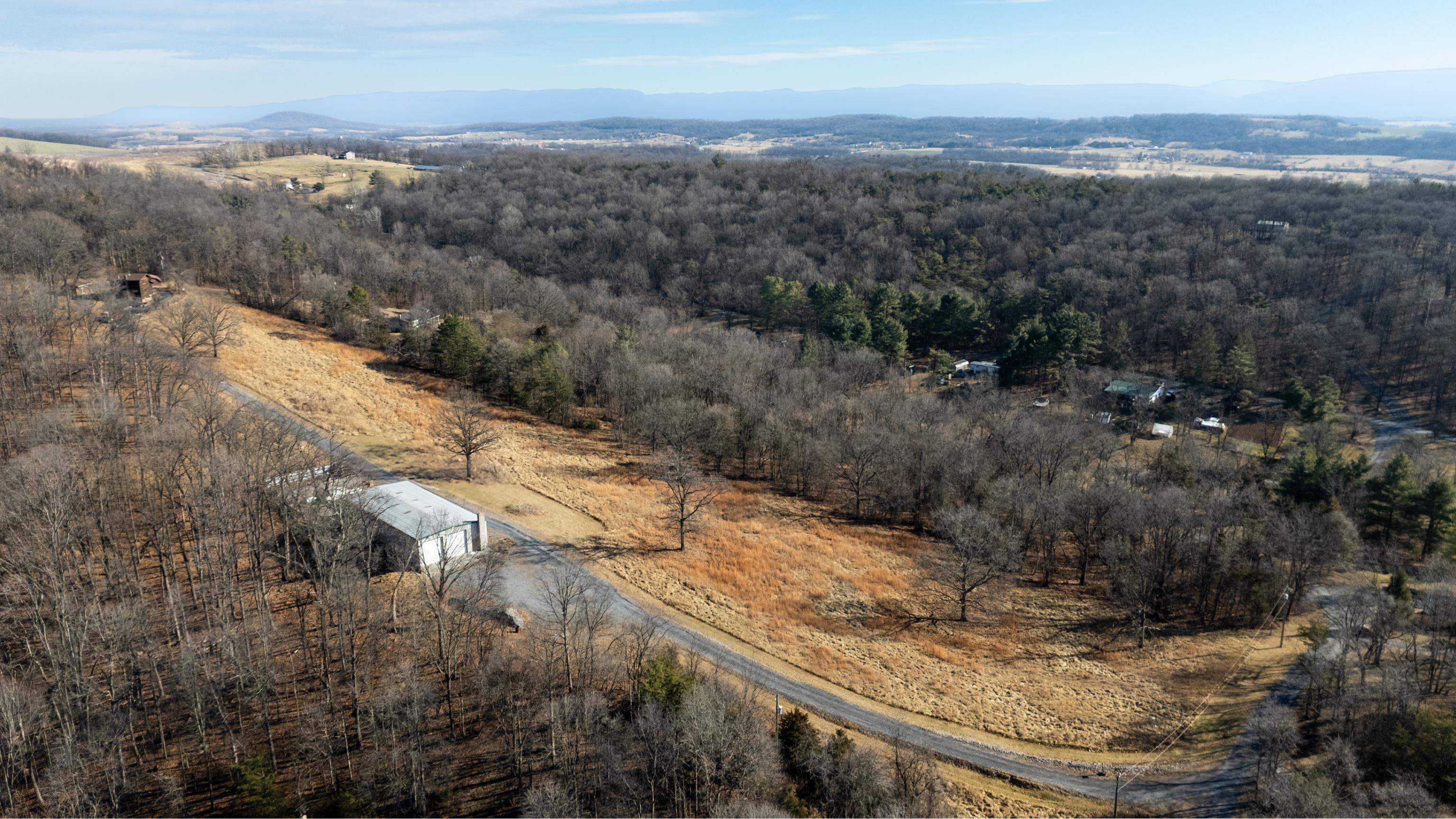 7386 APPLE RIDGE DR, TIMBERVILLE, Virginia 22853, 2 Bedrooms Bedrooms, ,1 BathroomBathrooms,Residential,7386 APPLE RIDGE DR,672547 MLS # 672547