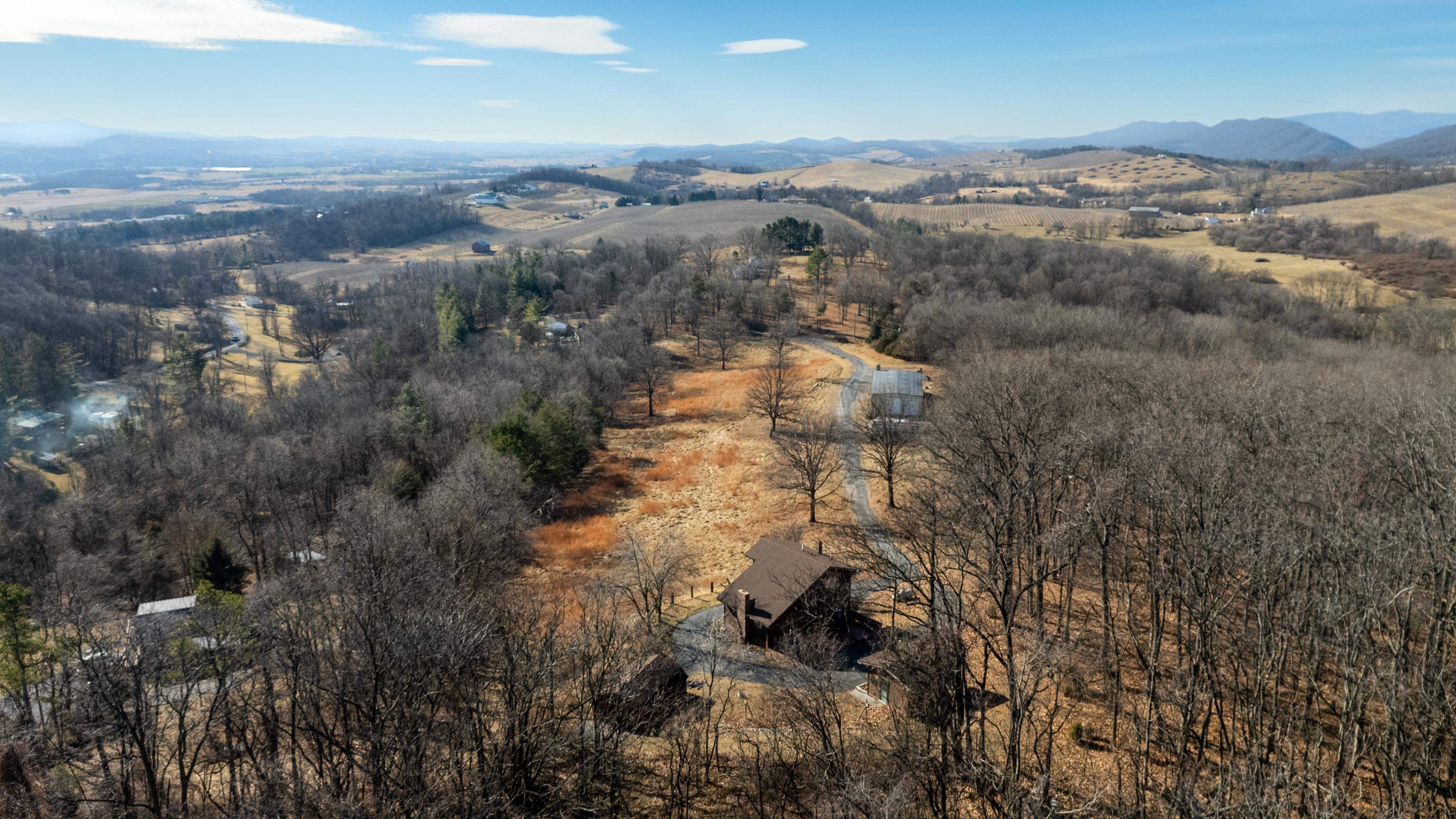 7386 APPLE RIDGE DR, TIMBERVILLE, Virginia 22853, 2 Bedrooms Bedrooms, ,1 BathroomBathrooms,Residential,7386 APPLE RIDGE DR,672547 MLS # 672547