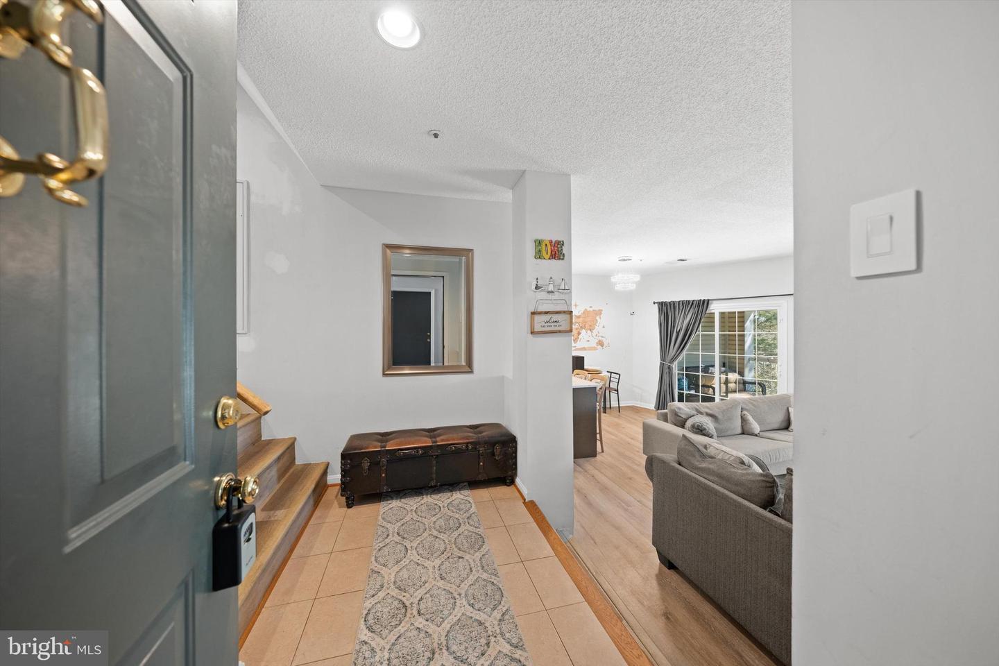 247-S S PICKETT ST S #302, ALEXANDRIA, Virginia 22304, 2 Bedrooms Bedrooms, ,2 BathroomsBathrooms,Residential,For sale,247-S S PICKETT ST S #302,VAAX2052502 MLS # VAAX2052502