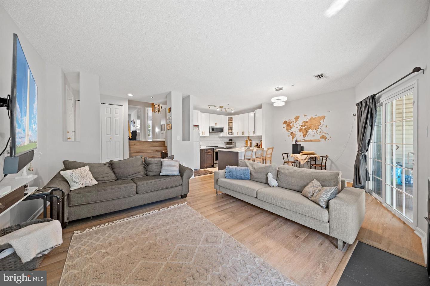 247-S S PICKETT ST S #302, ALEXANDRIA, Virginia 22304, 2 Bedrooms Bedrooms, ,2 BathroomsBathrooms,Residential,For sale,247-S S PICKETT ST S #302,VAAX2052502 MLS # VAAX2052502