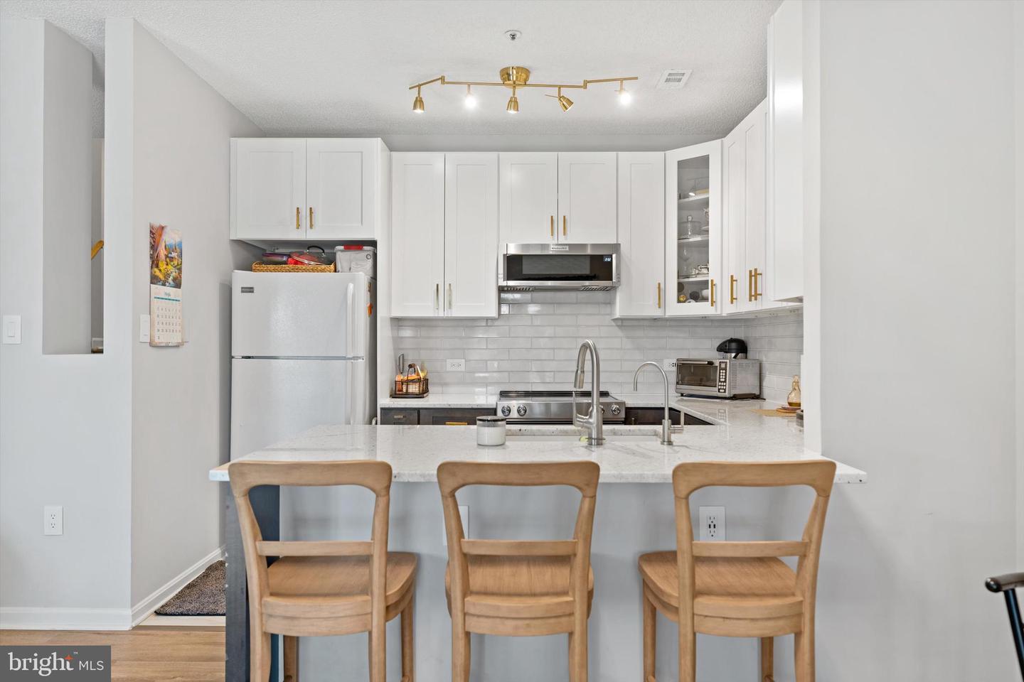 247-S S PICKETT ST S #302, ALEXANDRIA, Virginia 22304, 2 Bedrooms Bedrooms, ,2 BathroomsBathrooms,Residential,For sale,247-S S PICKETT ST S #302,VAAX2052502 MLS # VAAX2052502