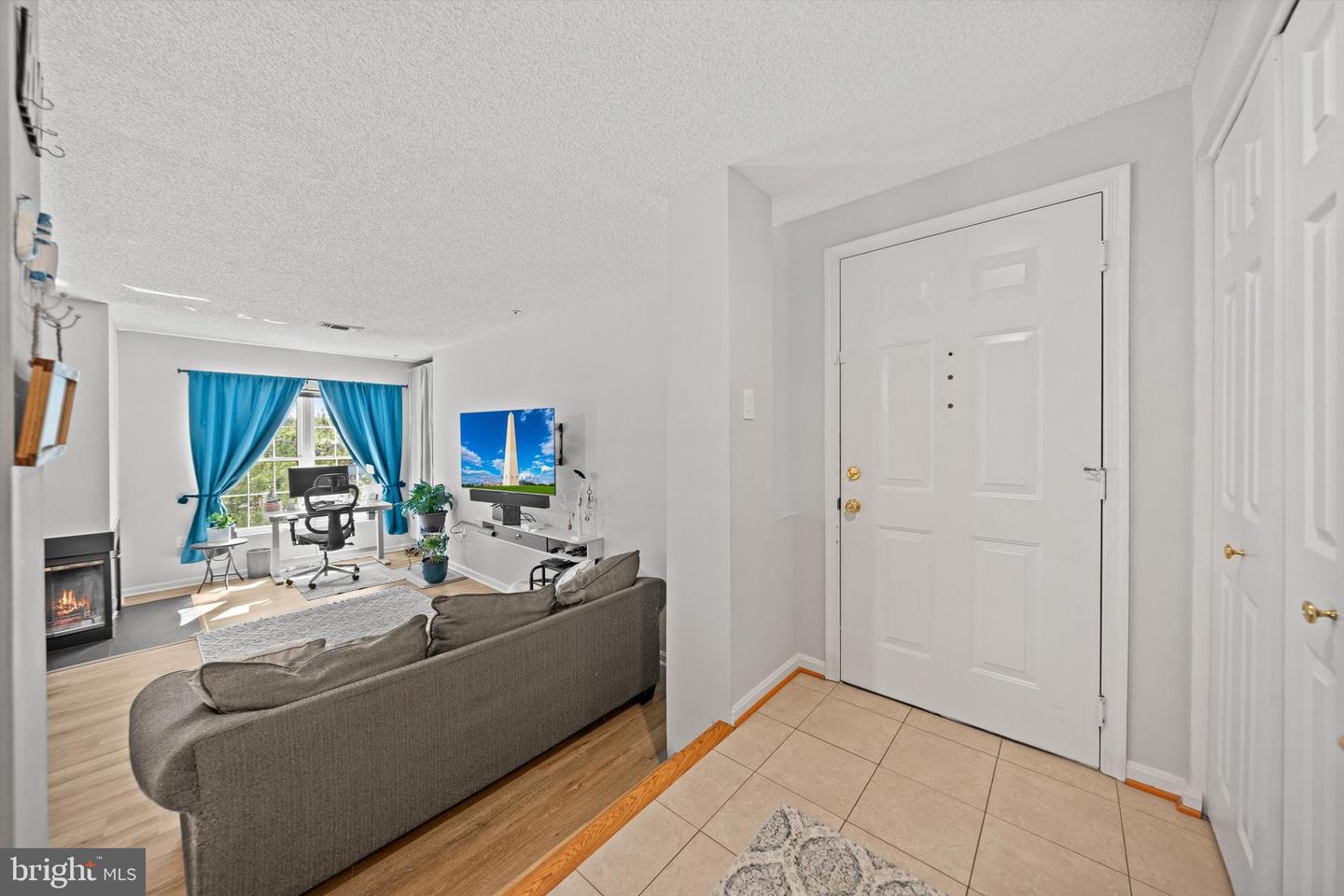 247-S S PICKETT ST S #302, ALEXANDRIA, Virginia 22304, 2 Bedrooms Bedrooms, ,2 BathroomsBathrooms,Residential,For sale,247-S S PICKETT ST S #302,VAAX2052502 MLS # VAAX2052502