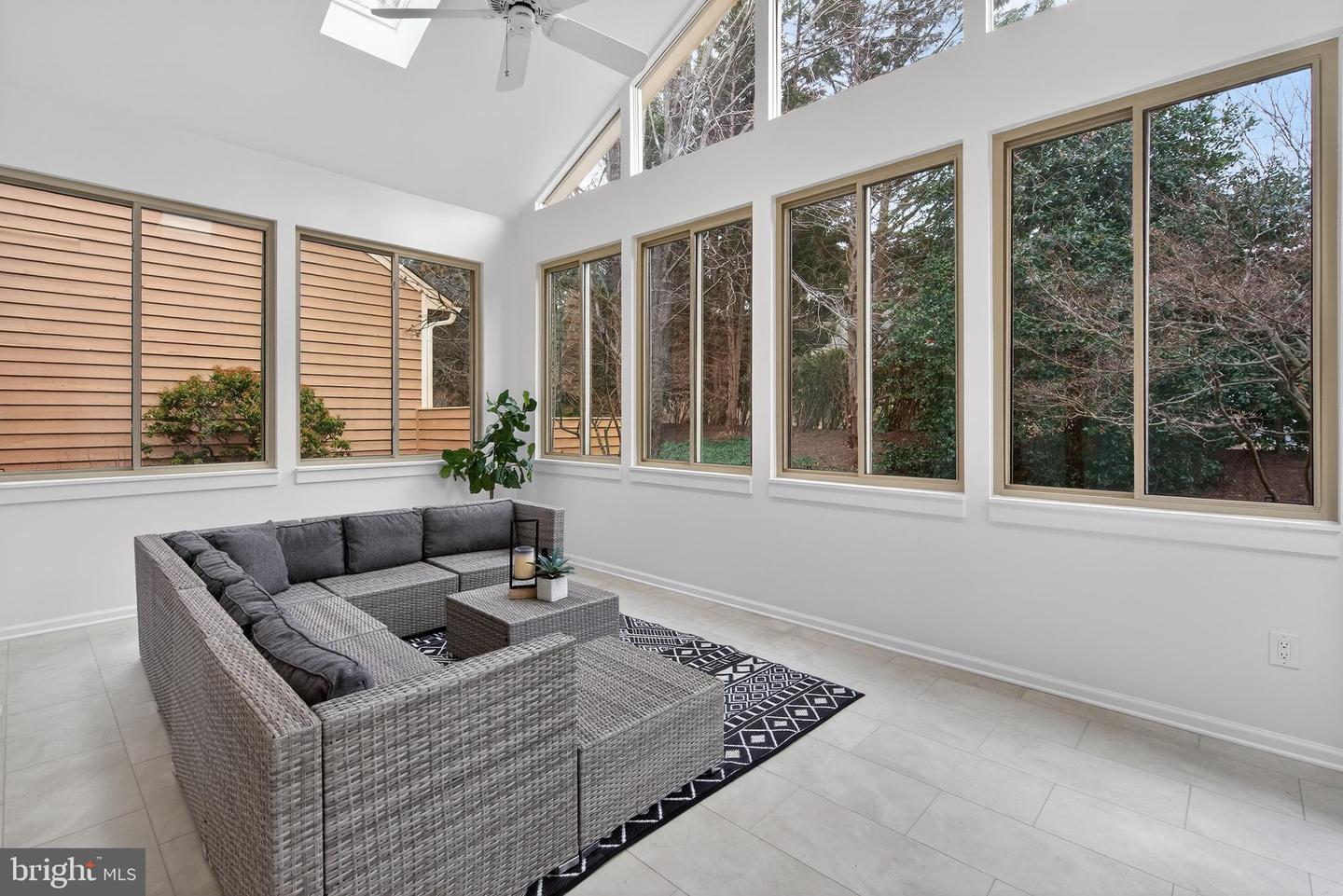 1419 BELCASTLE CT, RESTON, Virginia 20194, 3 Bedrooms Bedrooms, ,2 BathroomsBathrooms,Residential,For sale,1419 BELCASTLE CT,VAFX2283376 MLS # VAFX2283376