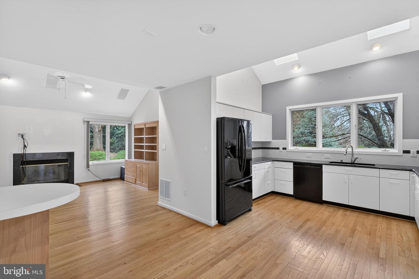 1419 BELCASTLE CT, RESTON, Virginia 20194, 3 Bedrooms Bedrooms, ,2 BathroomsBathrooms,Residential,For sale,1419 BELCASTLE CT,VAFX2283376 MLS # VAFX2283376