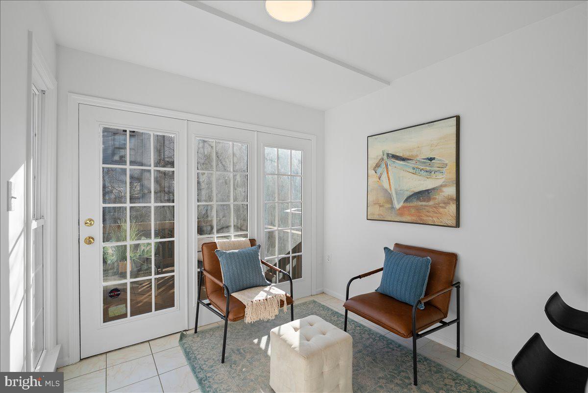 6121 WELLINGTON COMMONS DR, ALEXANDRIA, Virginia 22310, 3 Bedrooms Bedrooms, ,3 BathroomsBathrooms,Residential,For sale,6121 WELLINGTON COMMONS DR,VAFX2283512 MLS # VAFX2283512