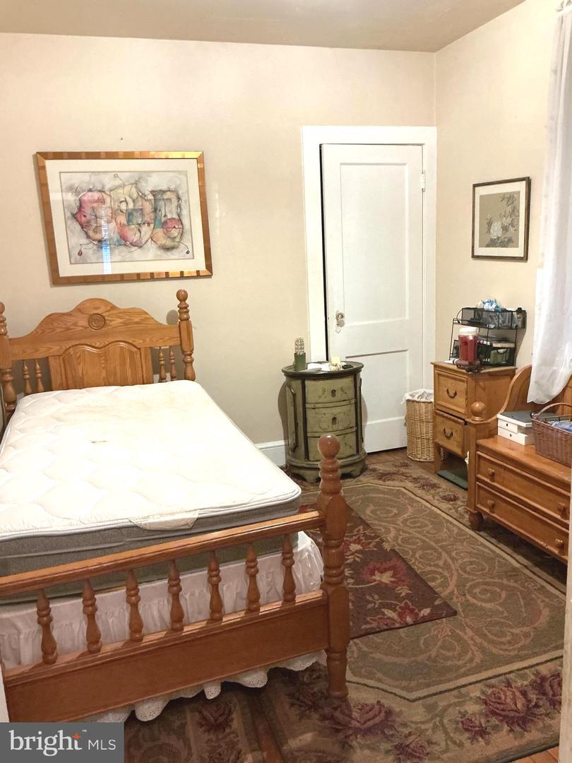 520 E MOUNT IDA AVE, ALEXANDRIA, Virginia 22301, 2 Bedrooms Bedrooms, ,1 BathroomBathrooms,Residential,For sale,520 E MOUNT IDA AVE,VAAX2052756 MLS # VAAX2052756