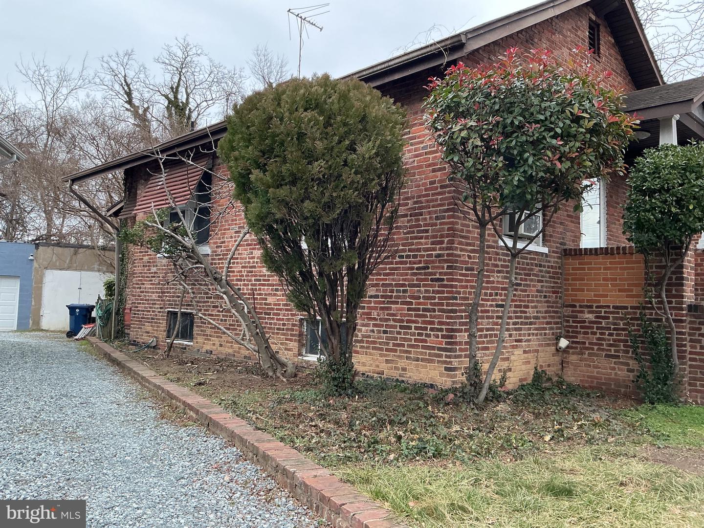 520 E MOUNT IDA AVE, ALEXANDRIA, Virginia 22301, 2 Bedrooms Bedrooms, ,1 BathroomBathrooms,Residential,For sale,520 E MOUNT IDA AVE,VAAX2052756 MLS # VAAX2052756