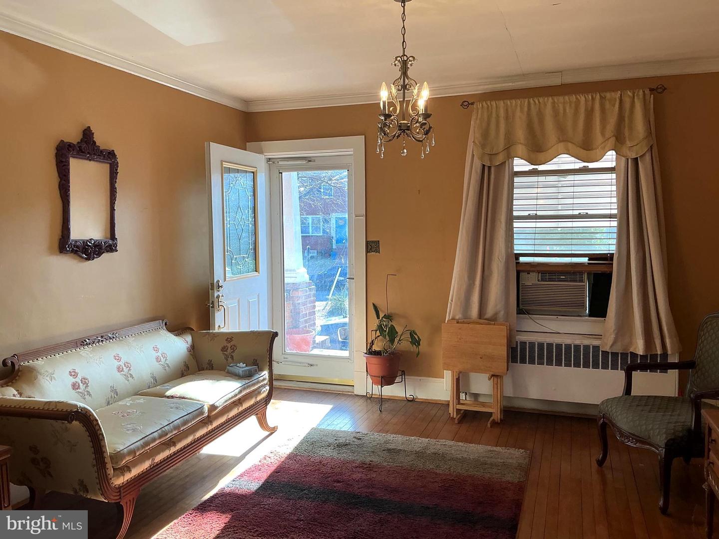 520 E MOUNT IDA AVE, ALEXANDRIA, Virginia 22301, 2 Bedrooms Bedrooms, ,1 BathroomBathrooms,Residential,For sale,520 E MOUNT IDA AVE,VAAX2052756 MLS # VAAX2052756