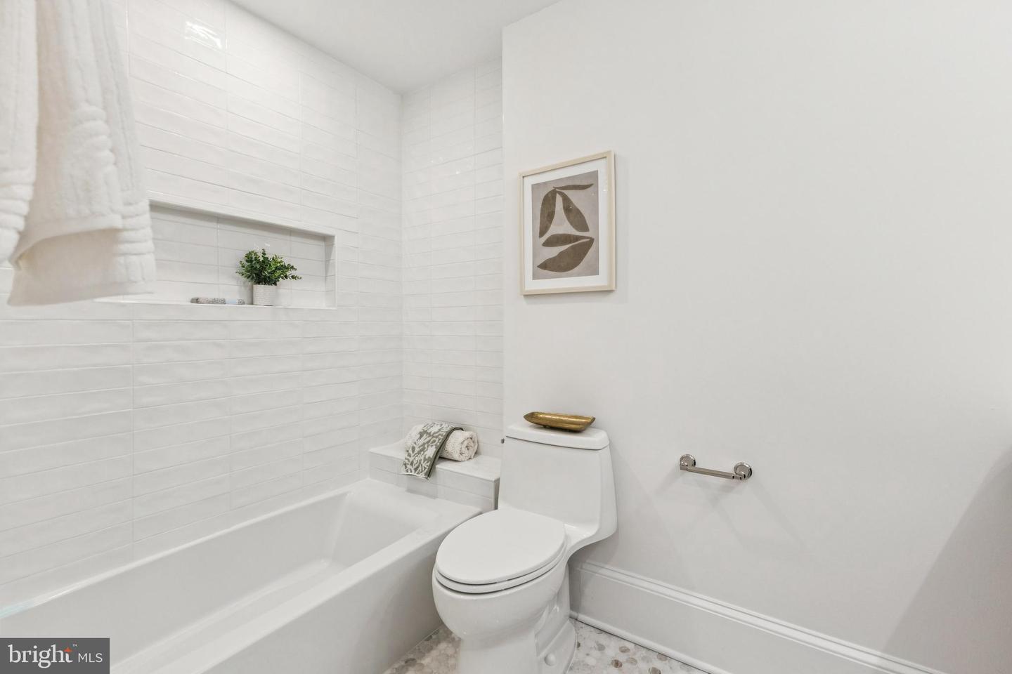 5346 NEBRASKA AVE NW, WASHINGTON, District Of Columbia 20015, 6 Bedrooms Bedrooms, ,4 BathroomsBathrooms,Residential,For sale,5346 NEBRASKA AVE NW,DCDC2239330 MLS # DCDC2239330