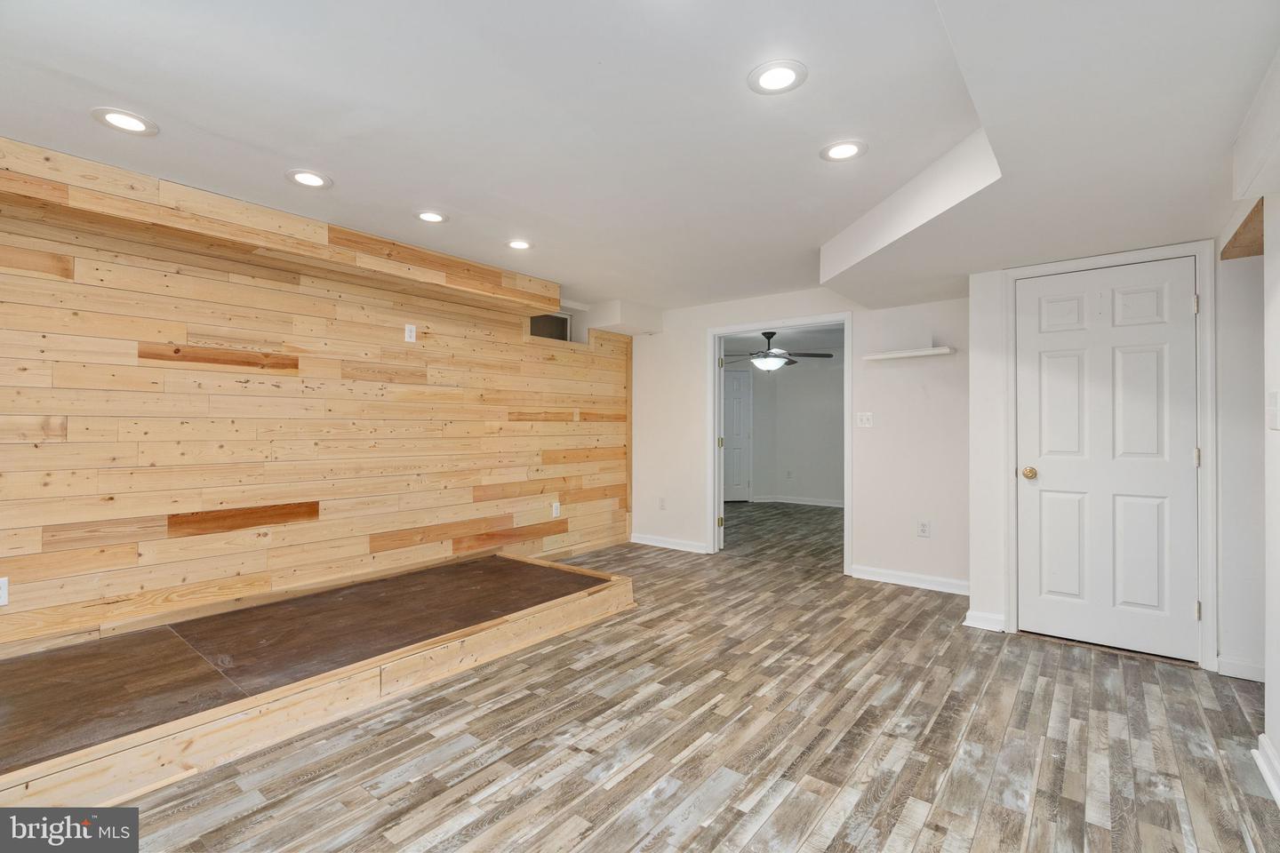 6030 HOT SPRING LN, FREDERICKSBURG, Virginia 22407, 4 Bedrooms Bedrooms, ,3 BathroomsBathrooms,Residential,For sale,6030 HOT SPRING LN,VASP2038404 MLS # VASP2038404