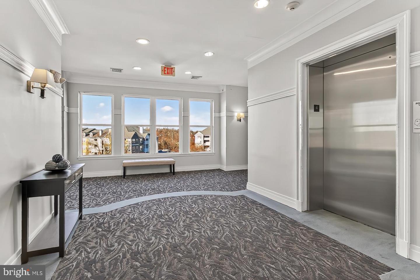 1621 LADUE CT #404, WOODBRIDGE, Virginia 22191, 2 Bedrooms Bedrooms, ,2 BathroomsBathrooms,Residential,For sale,1621 LADUE CT #404,VAPW2109930 MLS # VAPW2109930