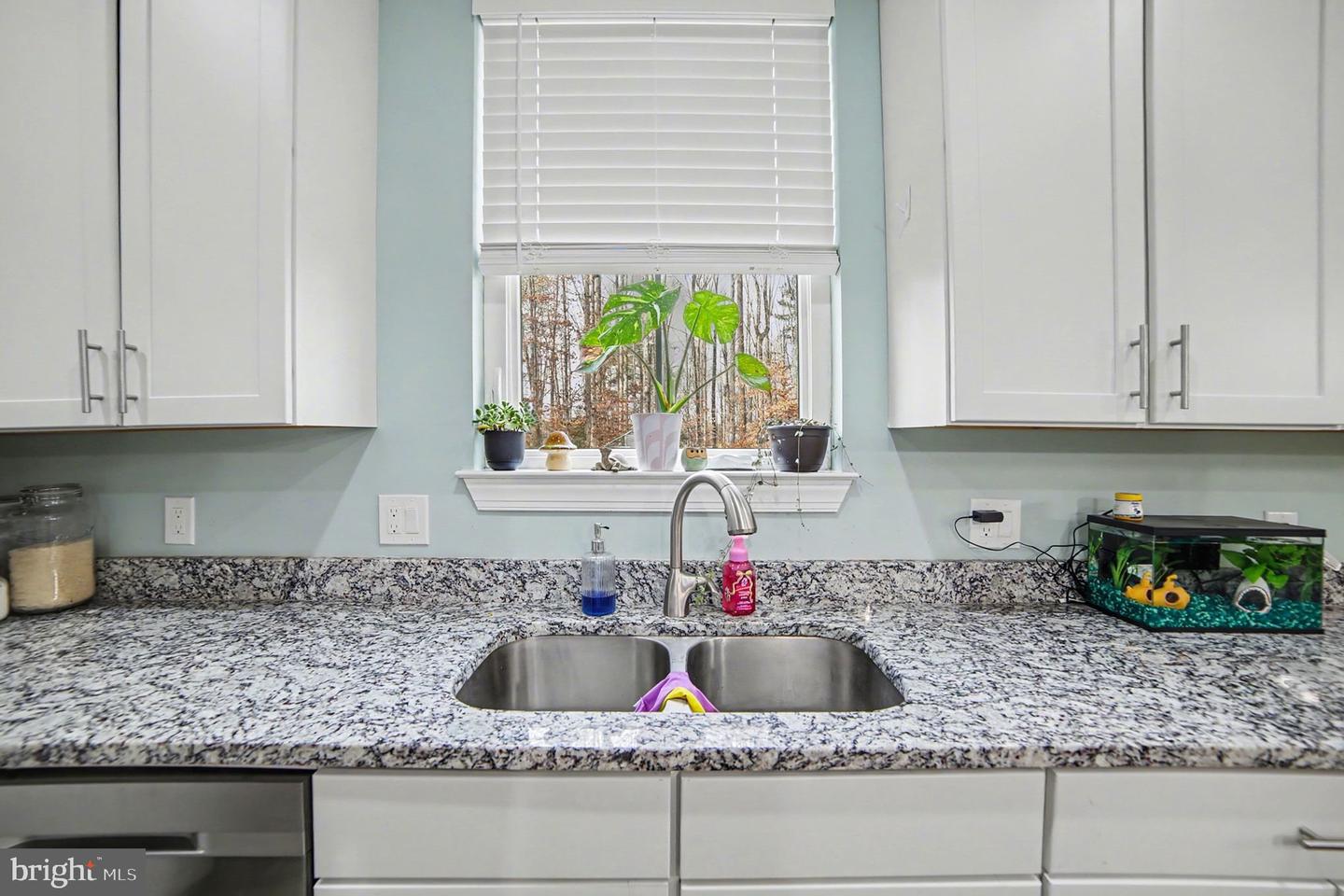 118 ACKERMAN LN, RUTHER GLEN, Virginia 22546, 5 Bedrooms Bedrooms, 9 Rooms Rooms,3 BathroomsBathrooms,Residential,For sale,118 ACKERMAN LN,VACV2009350 MLS # VACV2009350