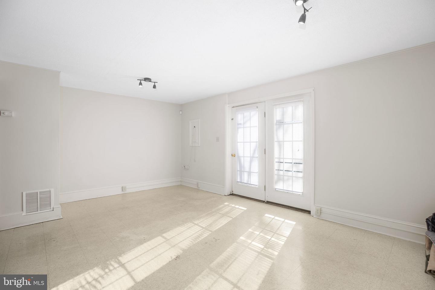 57 BRISTOL CT, STAFFORD, Virginia 22556, 2 Bedrooms Bedrooms, ,1 BathroomBathrooms,Residential,For sale,57 BRISTOL CT,VAST2044994 MLS # VAST2044994