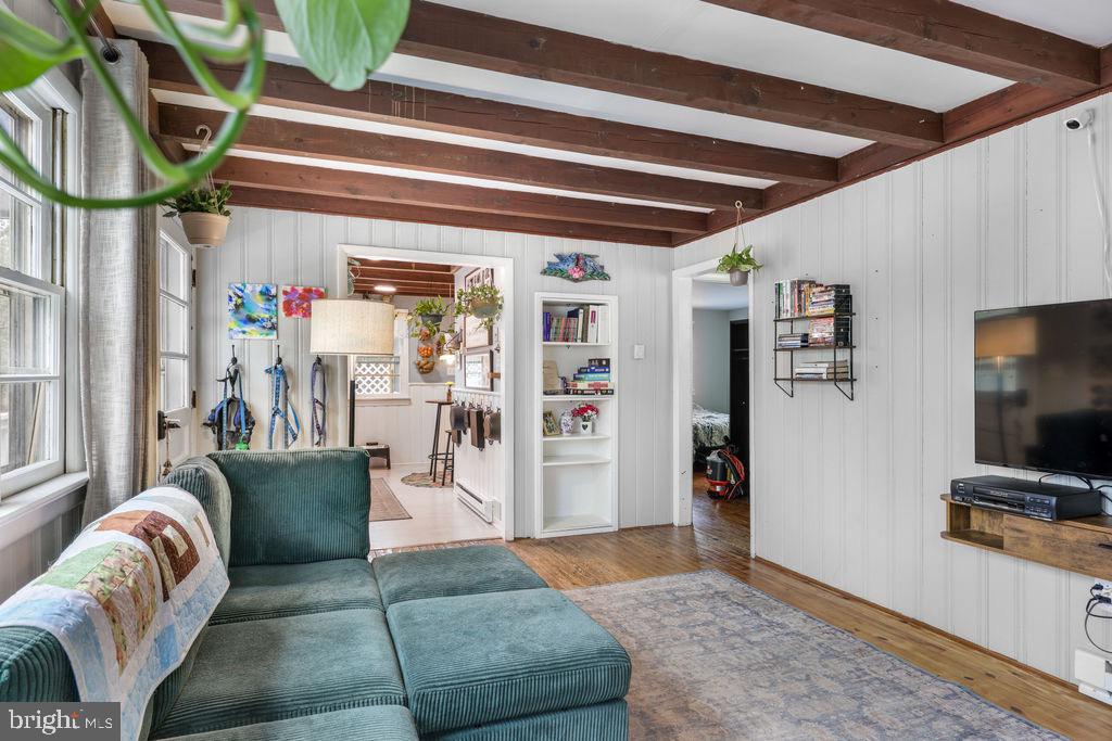 4992 ST DAVIDS CHURCH RD, FORT VALLEY, Virginia 22652, 2 Bedrooms Bedrooms, ,1 BathroomBathrooms,Residential,For sale,4992 ST DAVIDS CHURCH RD,VASH2013314 MLS # VASH2013314