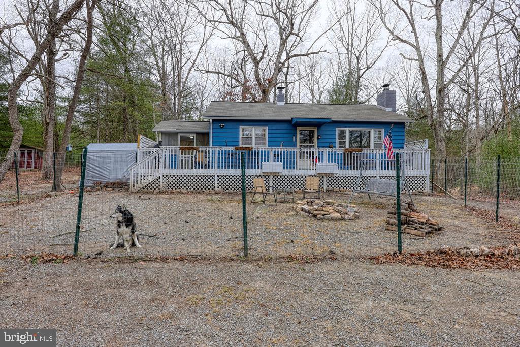 4992 ST DAVIDS CHURCH RD, FORT VALLEY, Virginia 22652, 2 Bedrooms Bedrooms, ,1 BathroomBathrooms,Residential,For sale,4992 ST DAVIDS CHURCH RD,VASH2013314 MLS # VASH2013314