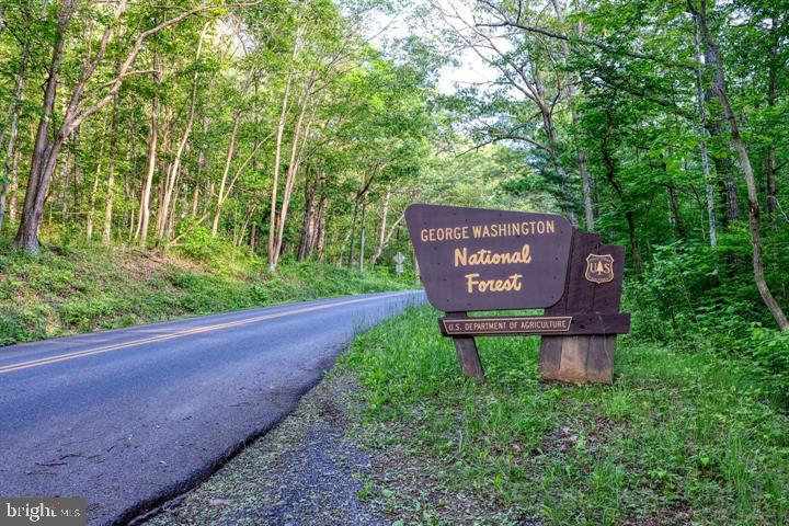 4992 ST DAVIDS CHURCH RD, FORT VALLEY, Virginia 22652, 2 Bedrooms Bedrooms, ,1 BathroomBathrooms,Residential,For sale,4992 ST DAVIDS CHURCH RD,VASH2013314 MLS # VASH2013314