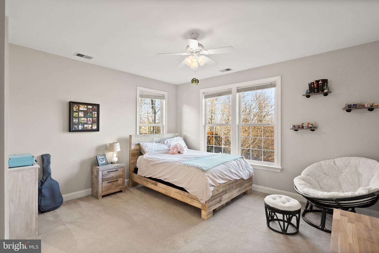 18771 KIPHEART DR, LEESBURG, Virginia 20176, 5 Bedrooms Bedrooms, ,4 BathroomsBathrooms,Residential,For sale,18771 KIPHEART DR,VALO2113604 MLS # VALO2113604