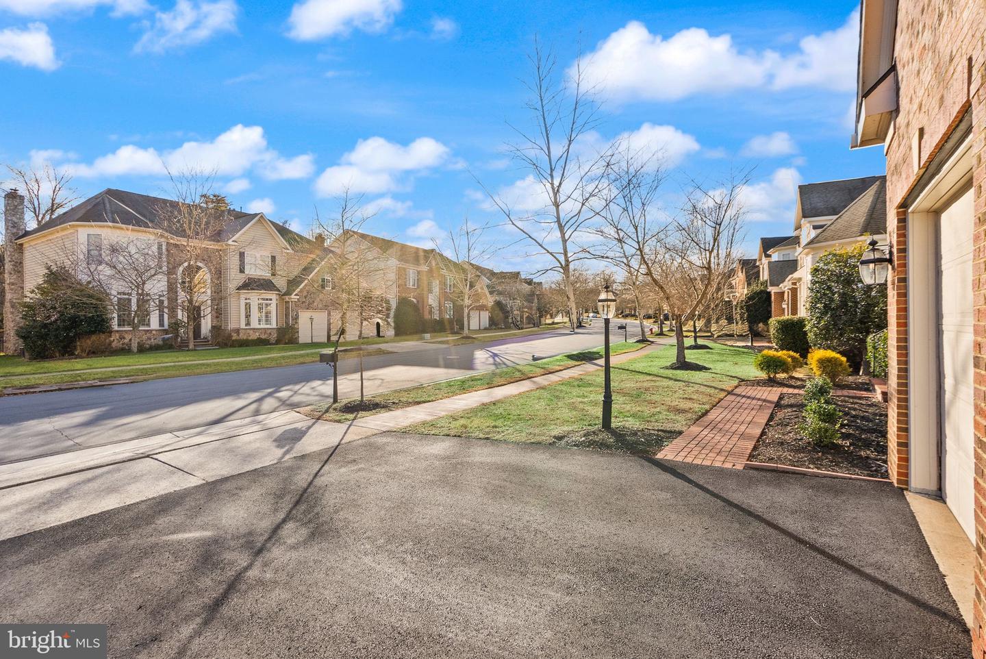 18771 KIPHEART DR, LEESBURG, Virginia 20176, 5 Bedrooms Bedrooms, ,4 BathroomsBathrooms,Residential,For sale,18771 KIPHEART DR,VALO2113604 MLS # VALO2113604