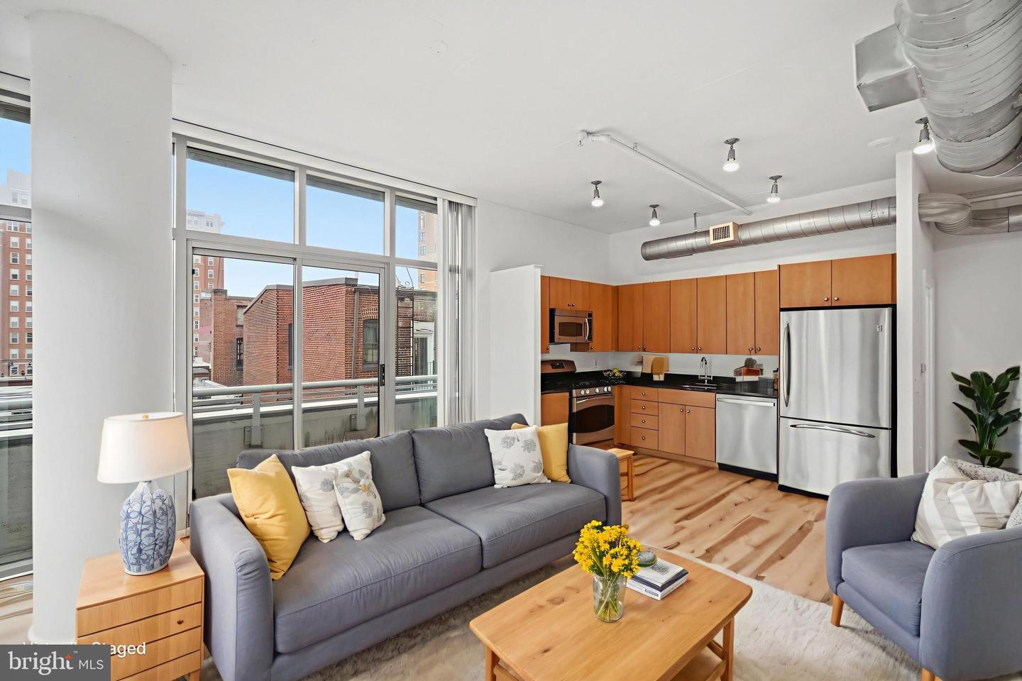 811 4TH ST NW #404, WASHINGTON, District Of Columbia 20001, 2 Bedrooms Bedrooms, ,2 BathroomsBathrooms,Residential,For sale,811 4TH ST NW #404,DCDC2240474 MLS # DCDC2240474