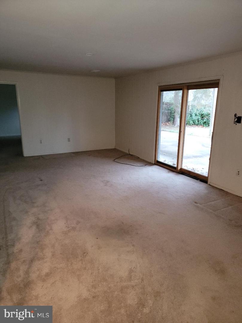 7405 FORRESTER LN, MANASSAS, Virginia 20109, 4 Bedrooms Bedrooms, ,3 BathroomsBathrooms,Residential,For sale,7405 FORRESTER LN,VAPW2110340 MLS # VAPW2110340