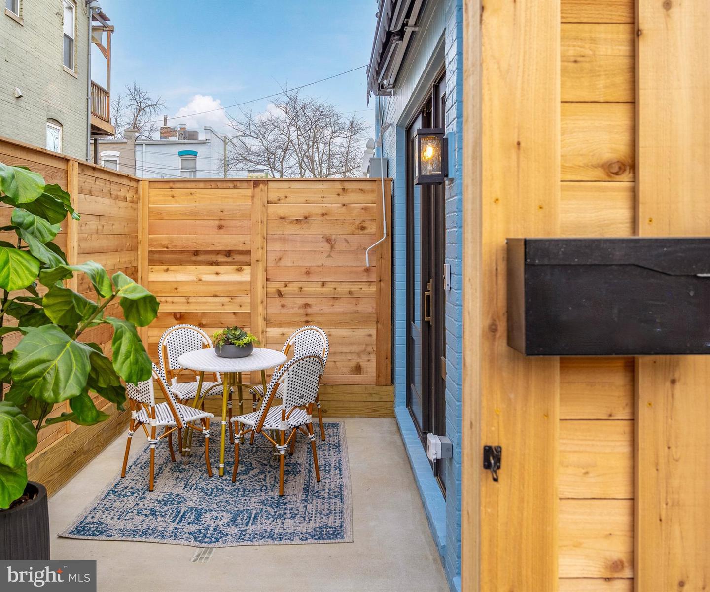 1237 W ST NW #E, WASHINGTON, District Of Columbia 20009, 1 Bedroom Bedrooms, ,1 BathroomBathrooms,Residential,For sale,1237 W ST NW #E,DCDC2240848 MLS # DCDC2240848