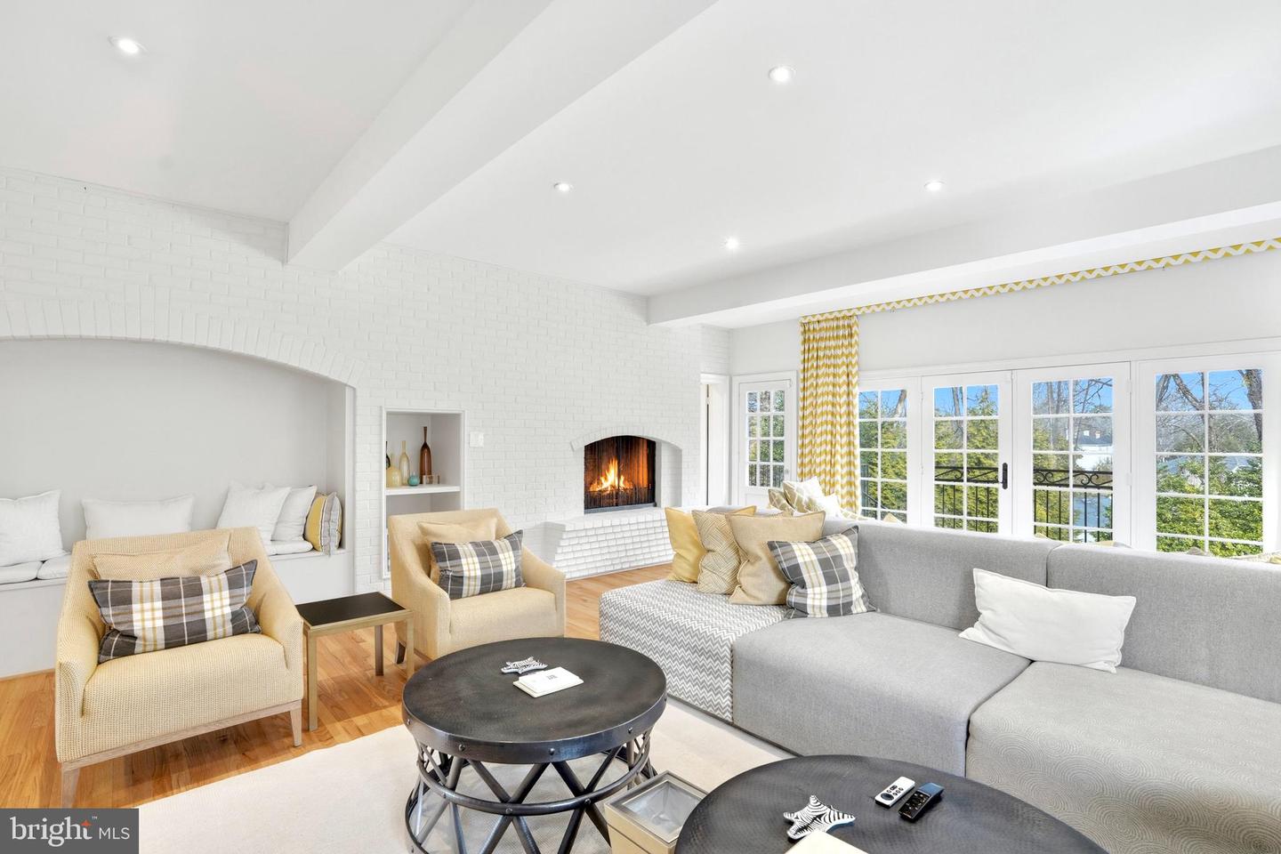 6202 VERNON PALMER CT, MCLEAN, Virginia 22101, 6 Bedrooms Bedrooms, ,6 BathroomsBathrooms,Residential,For sale,6202 VERNON PALMER CT,VAFX2285286 MLS # VAFX2285286