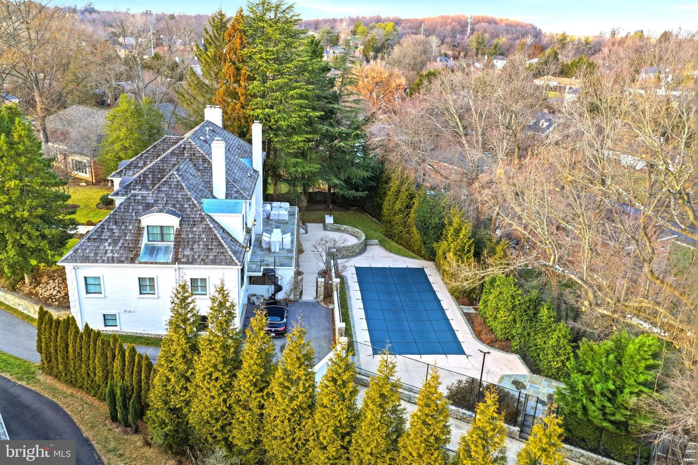 6202 VERNON PALMER CT, MCLEAN, Virginia 22101, 6 Bedrooms Bedrooms, ,6 BathroomsBathrooms,Residential,For sale,6202 VERNON PALMER CT,VAFX2285286 MLS # VAFX2285286