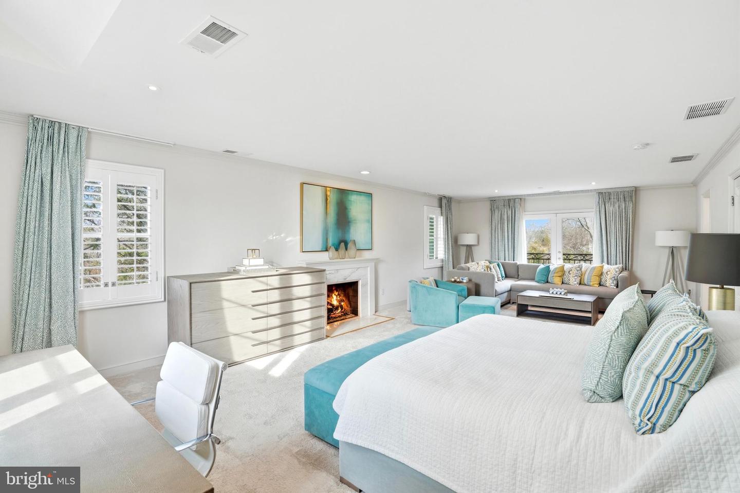 6202 VERNON PALMER CT, MCLEAN, Virginia 22101, 6 Bedrooms Bedrooms, ,6 BathroomsBathrooms,Residential,For sale,6202 VERNON PALMER CT,VAFX2285286 MLS # VAFX2285286