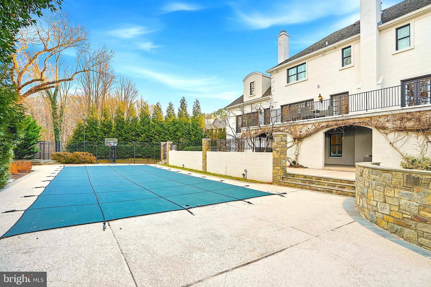 6202 VERNON PALMER CT, MCLEAN, Virginia 22101, 6 Bedrooms Bedrooms, ,6 BathroomsBathrooms,Residential,For sale,6202 VERNON PALMER CT,VAFX2285286 MLS # VAFX2285286