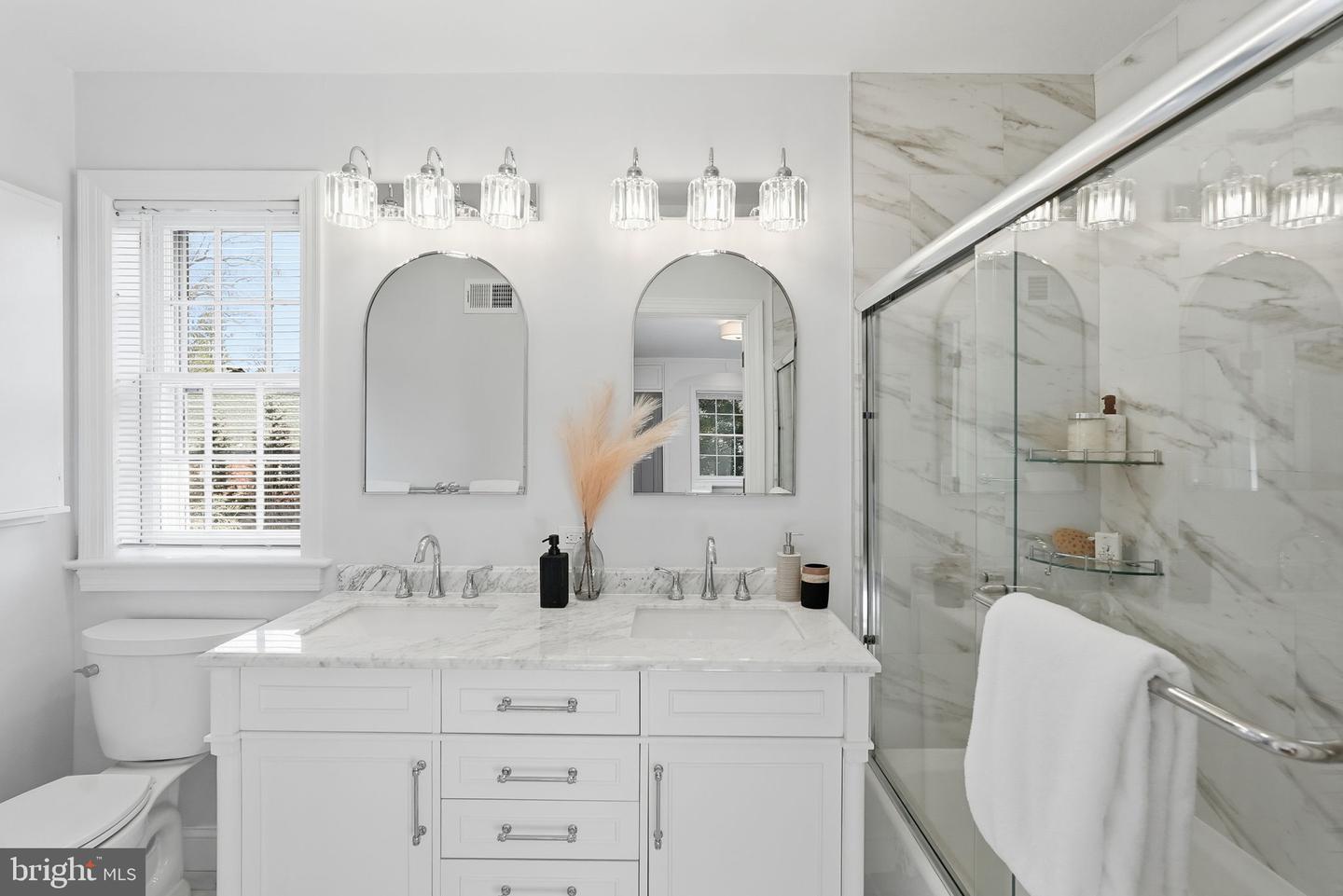 5020 SEDGWICK ST NW, WASHINGTON, District Of Columbia 20016, 7 Bedrooms Bedrooms, ,4 BathroomsBathrooms,Residential,For sale,5020 SEDGWICK ST NW,DCDC2241056 MLS # DCDC2241056