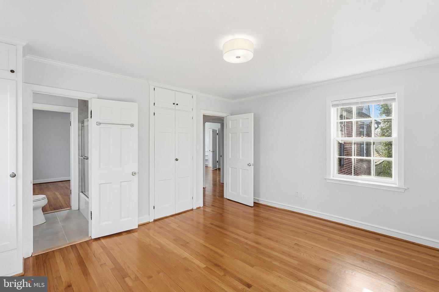 5020 SEDGWICK ST NW, WASHINGTON, District Of Columbia 20016, 7 Bedrooms Bedrooms, ,4 BathroomsBathrooms,Residential,For sale,5020 SEDGWICK ST NW,DCDC2241056 MLS # DCDC2241056