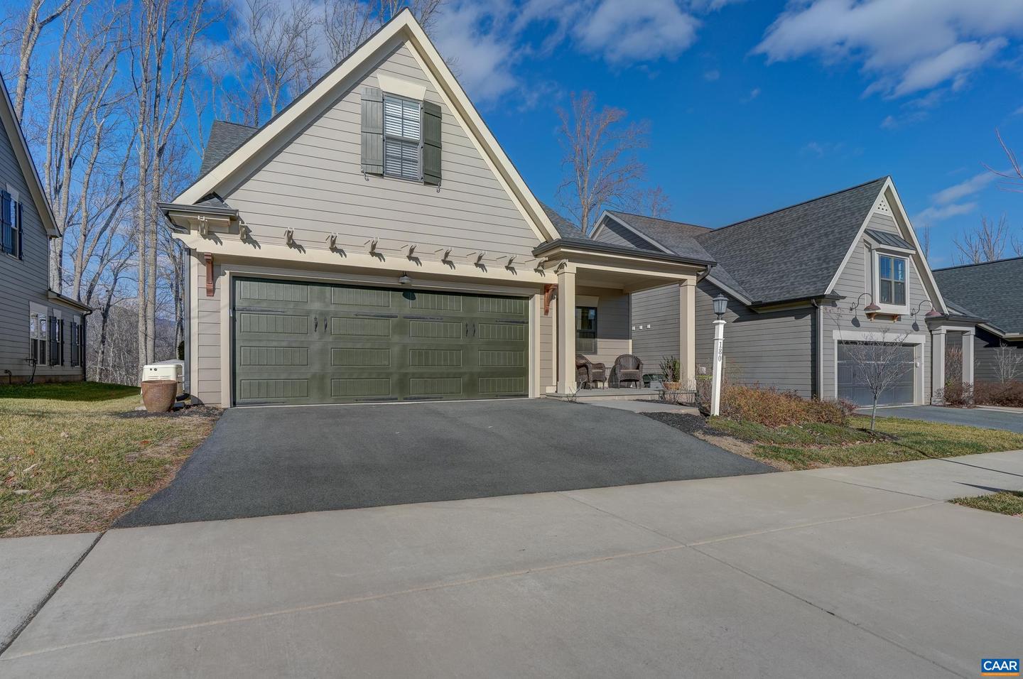 180 BISHOPGATE LN, CROZET, Virginia 22932, 3 Bedrooms Bedrooms, ,2 BathroomsBathrooms,Residential,For sale,180 BISHOPGATE LN,672398 MLS # 672398