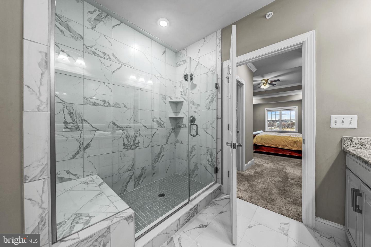 20981 ROCKY KNOLL SQ #301, ASHBURN, Virginia 20147, 2 Bedrooms Bedrooms, ,2 BathroomsBathrooms,Residential,For sale,20981 ROCKY KNOLL SQ #301,VALO2113854 MLS # VALO2113854